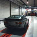 Tristan und Isolde / 2002 / Porsche vor dem Crash in der Testanlage des ADAC