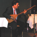 Mansur Bildik unterhielt das Publikum mit Saz, Baglama und Tar
