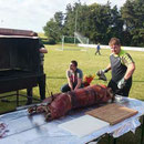 ... das Spanferkel war fertig gegrillt...