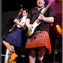 Lindsay Coulson und Alan Nimmo (r.) von King King in action (Foto: KK)