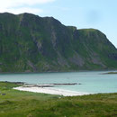 der weiße Strand direkt vor uns