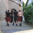 Besucher des Feuertanzfestival