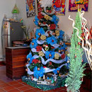 Die Kolumbianer lieben solche bunte Weihnachtsbäume.