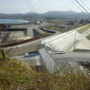 １３７　海岸防潮堤の工事