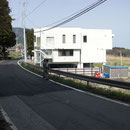 大船渡市吉浜地区、居住地区から農地を望む