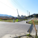 ５３５　東朋中学の北側の状況（後方は太平洋セメント）