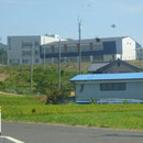 ４４６　移設した高田小学校（２０１９年６月落成）