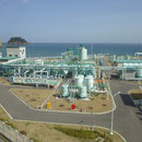 １２８　久慈国家石油備蓄基地の地上設備１／２