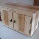 Truhe Esche massiv mit Braunkern