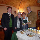 v.l.n.r. Arūnas Pečiulis (Künstlerischer Leiter), Brigitte Trnka (Sprecherin), Renate Harant (Gesamtleitung), Walter Steidl (Soziallandesrat)