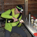 Mit Prosecco wird aufs neue Kampfwanderjahr angestossen