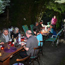 Gemütlicher Grillplausch am Bach