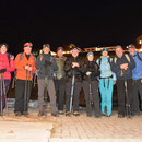 Gruppenbild mit Kurhaus und Gondelbahn im Hintergrund