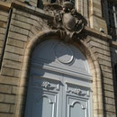 Oh le beau portail  sur les quais de Bordeaux