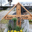 Kreuz auf Grab Erich Reck - Friedhof Steinhausen