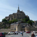 Bei untergehender Sonne verlassen wir beeindruckt den Mont St. Michel.
