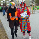 Vorbei am Bewegungsfeld, Richtung Place de Caen