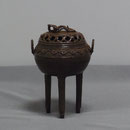 須賀正紀 氏作 おさへ 霊芝 蝋型銅製 共箱入 A19．須賀月真 蝋型鋳造香炉 小丸型霊芝付 - 高岡銅器展示館