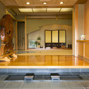 エントランス玄関正面