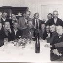 Nach USA ausgewanderter Karl Seeber auf Heimatbesuch: l.o. Albert Karbb, August Adam, Kakob Weber, Arthur Stadler, Julius Stadler, Georg Schneider, tto Seeber, Paul Mattern, l.u. Jean Funk, Karl Kästel, Karl Kästel, Willi Weber, Karl Seeber, Alois Matter