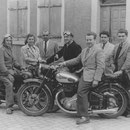 Günther Stadler mit Motorrad 