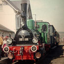Deuz am 01.05.1971: Sonderzug mit der Moll'schen T3 (89 7159) im Bahnhof Deuz