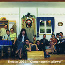 Theaterspiel 2001 - Oinner spennt allawei