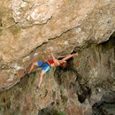 Lisa Weisensee in »Rock Wrestling (10-), Heinrichsgrotte | «© Bernhard Thum, Bild-ID WI-XX-20XX-004