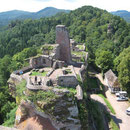 Immer einen Besuch wert der Bergfried der Altdahn