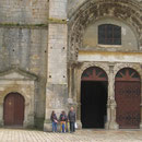 Avallon , die Kirche St. Lazare wurde 1106 geweiht