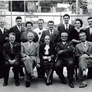 1957 - Municipio - Municipali - Maestri 1. Fila: Branca Teodoro "Doro" - Baccalà Ampelio - Marcionni Angi - Mambretti - Pozzorini Antonio - 2. Fila: Berta Gelindo - Galli Elio - Zanini Mariuccia - Conti Rossini Angelo - Conti Rossini Cesare - Pantelli Gio