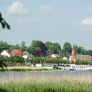 Das RIVA von der Wasserseite aus gesehen.
