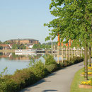 Das "Riva" liegt diekt an der Schlei-Promenade, die Sie auch bis in die Schleswiger Altstadt führt.
