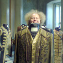 Mozart schwebt über allem.