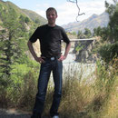 Ich vor dem Fluss nahe Hanmer Springs