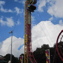 Spektakulaeres Fahrgeschaeft auf der Easter Show I