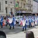 Asiatisches Tambourcorps bei der Christmas-Parade