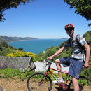 Mit dem Bike auf dem Weg zu Sabine mit Blick in die Bucht von Eastbourne