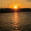 Sonnenuntergang im Hafen von Auckland