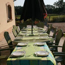 La table d'hôte sur la terasse du blockhaus de Domleger