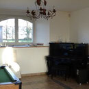 Le pianos dans le salon du blockhaus de domleger
