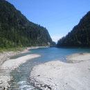 Der Lago di Isola enthält etwas spärlich Wasser. Morgen werden wir am linken Seeufer entlang weiter wandern.