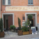 Diese Trattoria war unser Lieblingshalt für den Znacht. Auf dem Balkon über der Mera gab es hier jeweils ein wunderbares Dreigangmenu für 20 Euro inclusive Wein und Mineralwasser.