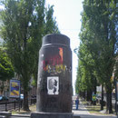 Ein weiterer Kommunist wurde hingegen von seinem Sockel heruntergeholt. In einer Seitenstraße des Kreschatik stand jahrzehntelang eine Lenin-Statue. Am 8. Dezember stürzten Rechtsradikale das Standbild des Bolschewiken. Foto: Stefan Korinth