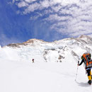 © Christoph Haas / Makalu 2010; Aufstieg am Makalu zwischen ABC und Lager 1.