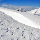 ... entlang der Aufstiegsspur.