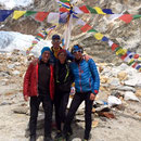 © Dr. Jürgen Greher / Makalu 2016; Helga, Eelco, Ernesto und ich.