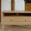 Phonoschrank in Buche massiv, geölt