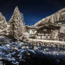Südtirol - Haus am Fluss