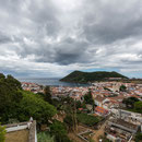 Angra mit Monte Brasil im Hintergrund